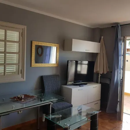 Torviskas Views Apartment *